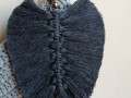 Macrame přívěsek s karabinkou