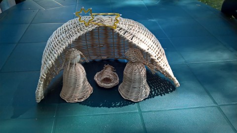 svatá rodina z pedigu dekorace děti vánoce ozdoba betlém marie ježíšek josef sv. rodina tři kálové sousedé 