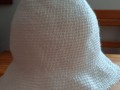 Háčkovaný dámský zimní klobouk
