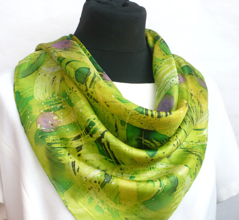 Hedvábný šátek Jarní zahrada. jarní jaro šátek malba na hedvábí hedvábný šátek dárek pro ženu pestrobarevný šátek 