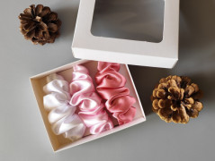 Scrunchie gumičky S na kartě - X.