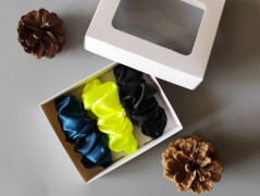 Scrunchie gumičky S na kartě - X.