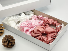 Scrunchie gumičky S na kartě - X.