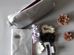 Scrunchie gumičky S na kartě - X.