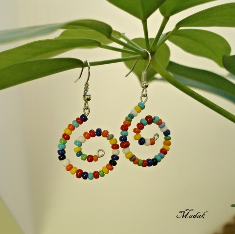 Spirálkové nánušnice ........ 1. náušnice veselé pestré spirála šnek spirálka duhové kombinace beravné jednobarevné 