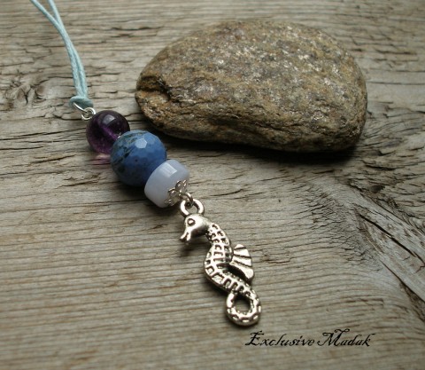 Mořský koník .- SLEVA z 225,- náhrdelník kámen moře modrá minerál fluorit chalcedon dlouhý dumortierit mořský koník 