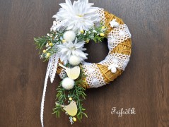 podzimní věneček s jelínkem..