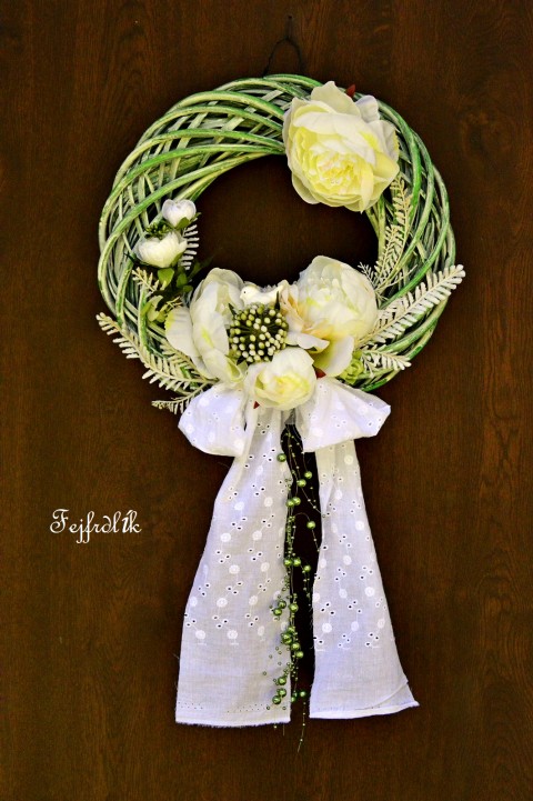 zásnuby :).. dekorace ptáček zelený věnec svatba bílý něžný sváteční zásnubní zelenobílý 