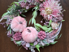 podzimní věneček s jelínkem..