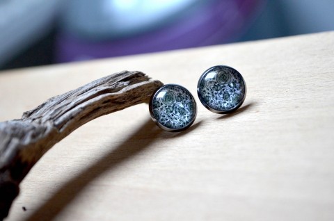 Stylovky - Černobílé Luční kvítí... styl hory pecky lesní meditace les energie naušnice stylový boho joga mandaly napichovací yoga 