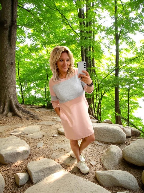 Dámské šaty Růžovka M/L šaty hřejivé šatky melírované svetrové 