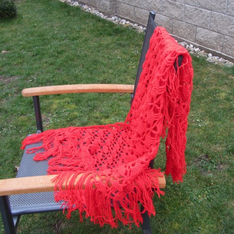 Veliký háčkovaný šátek nákrčník šála módní doplněk plet 