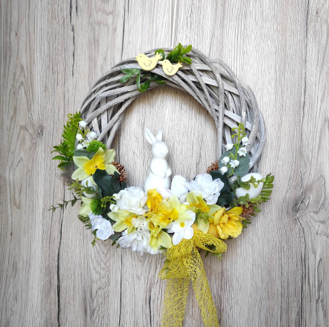 Velikonoční v. s konvalinkami dekorace dárek květina ptáček zelený jarní věnec jaro květ věneček velikonoce zajíček žlutý šedý bílý velikonoční proutěný květinový narcis patinovaný spring konvalinka easter wreath 