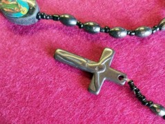 Háčkovaná dečka na stůl