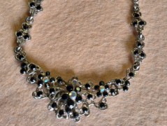 Háčkovaná dečka na stůl