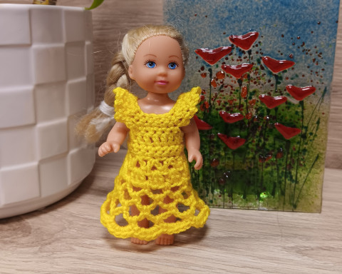 Evička - šatičky na panenku panenka 