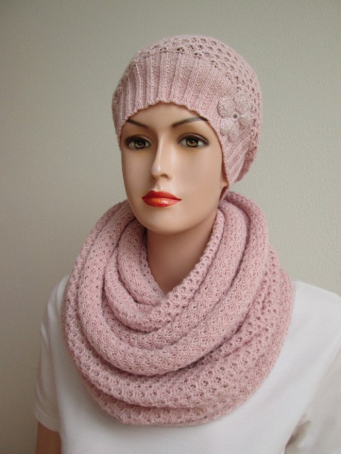 Šála - kruhová - pudrová šála pudrová tunel pletená šála kruhová šála dámská šála pudrová šála 