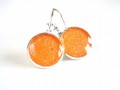 Oranžové náušnice z pryskyřice