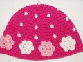 Háčkovaná čepička 200