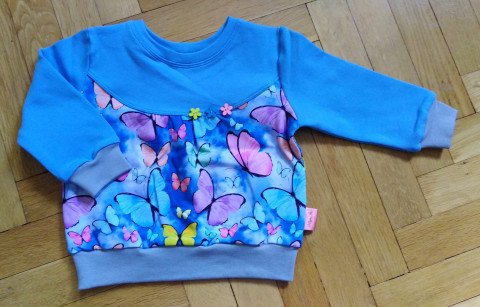 Mikinka něžní motýlci mikina 