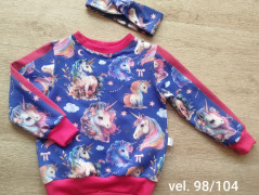 Jarní čepička s jednorožci