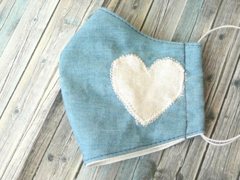 Nebesky modra rouška riflová. modrá riflová rouška 