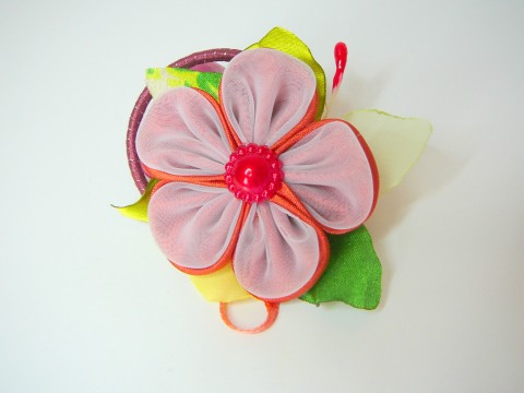 Barevná gumička do vlasů. dívčí barevná ozdoba zelenkavá cihlová gumička do vlasů 