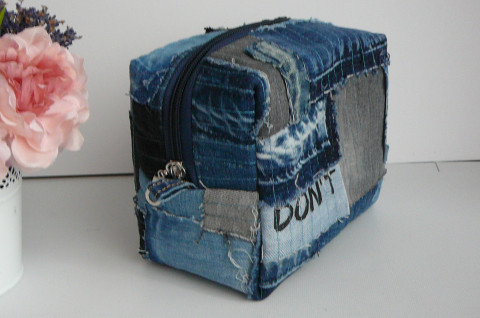 Pouzdro DON'T taštička kosmetická taštička na kosmetiku taštička na doklady riflová barevná glamur béžová luxusní 