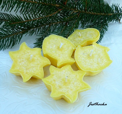 Palmová svíčka plovoucí žlutá dárek oheň svíčka světlo plamen dáreček romantika teplo palmový vosk 