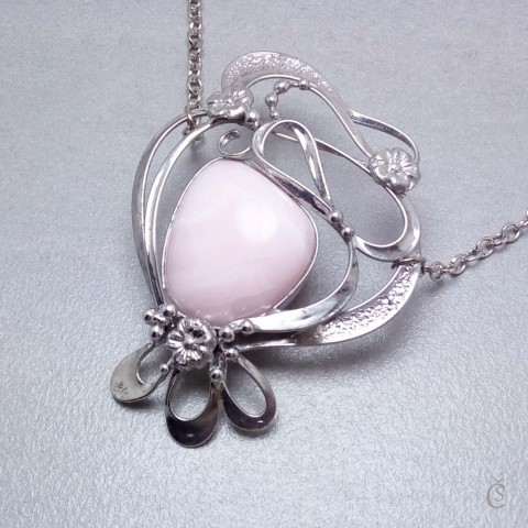 Náhrdelník - Manganokalcit šperk náhrdelník minerály cínovaný nerosty kameny cínový drahé polodrahokamy 