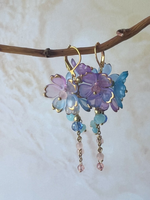 Červánkové květy - náušnice korálky modrá růžová květy květiny nebe léto řetízek nerez ocel červánky steel 