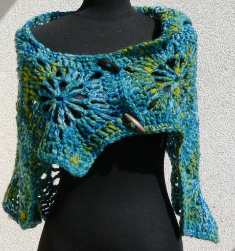 Asymetrický ručně předený pléd vlna předení pončo poncho ovčí pled 