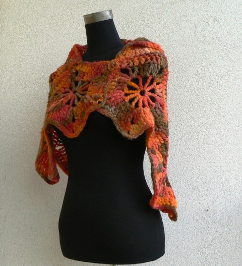 Moderní ručně předený vlňák vlna předení pončo poncho ovčí pled mia moo 