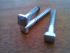 Kovaný vrut 10x60 surový