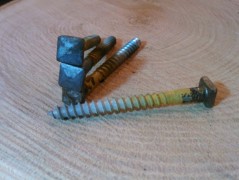 Kovaný vrut 10x60 surový