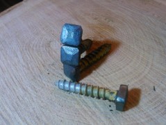 Kovaný vrut 10x60 surový