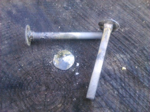 Kovaný vratový šroub 5 X 50 kovaný hřebík dveře šroubek šroub brána vrata vrátka kovaný hřebík pant vrut vraťák vratový 