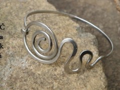 Náhrdelník - Tři kuličky larimaru