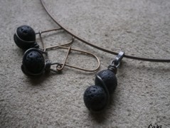 Náhrdelník - Tři kuličky larimaru