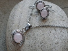 Náhrdelník - Tři kuličky larimaru