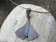 Náhrdelník - Tři kuličky larimaru