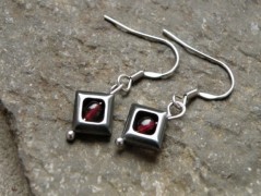 Náhrdelník - Tři kuličky larimaru