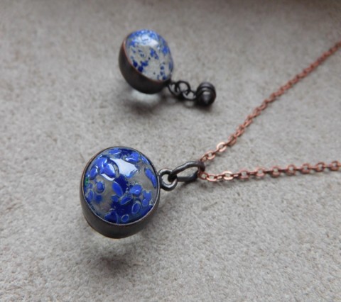 Náhrdelník - Modrá planeta kůže měď koulička sklo přívěšek 