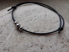 Náhrdelník - Tři kuličky larimaru