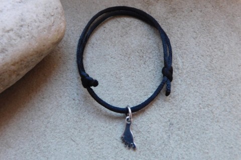 Náramky s nerezovými přívěšky náramek nerez písmeno nerezový kabbalah 