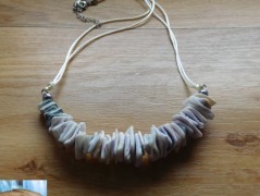 Náhrdelník - Tři kuličky larimaru