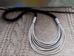 Náhrdelník - Tři kuličky larimaru