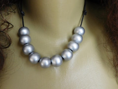 Náhrdelník - Tři kuličky larimaru