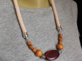 Náhrdelník do hněda