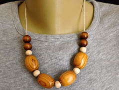 Náhrdelník - Tři kuličky larimaru